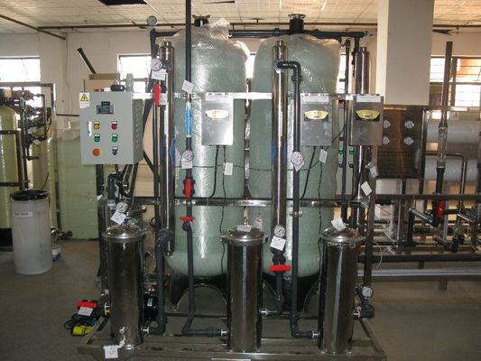 Hệ thống nước khử ion phòng thí nghiệm 600KG, nhà máy xử lý nước khử khoáng FRP