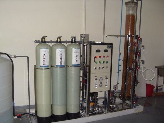 nhựa Hệ thống nước khử ion cho dây chuyền sơn tĩnh điện 1.65KW